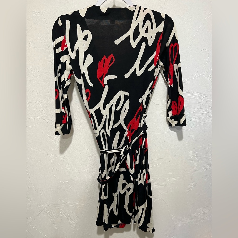 Diane von Fürstenberg wrap dress - Picture 2 of 3